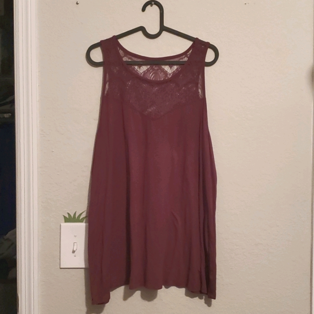 🌞3/$15 Torrid lace tank top